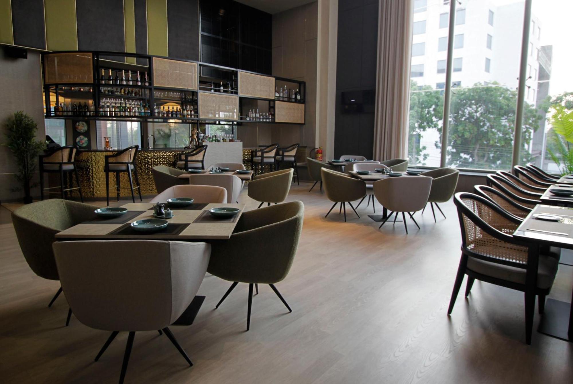 Mercure Chandigarh Tribune Chowk Zewnętrze zdjęcie