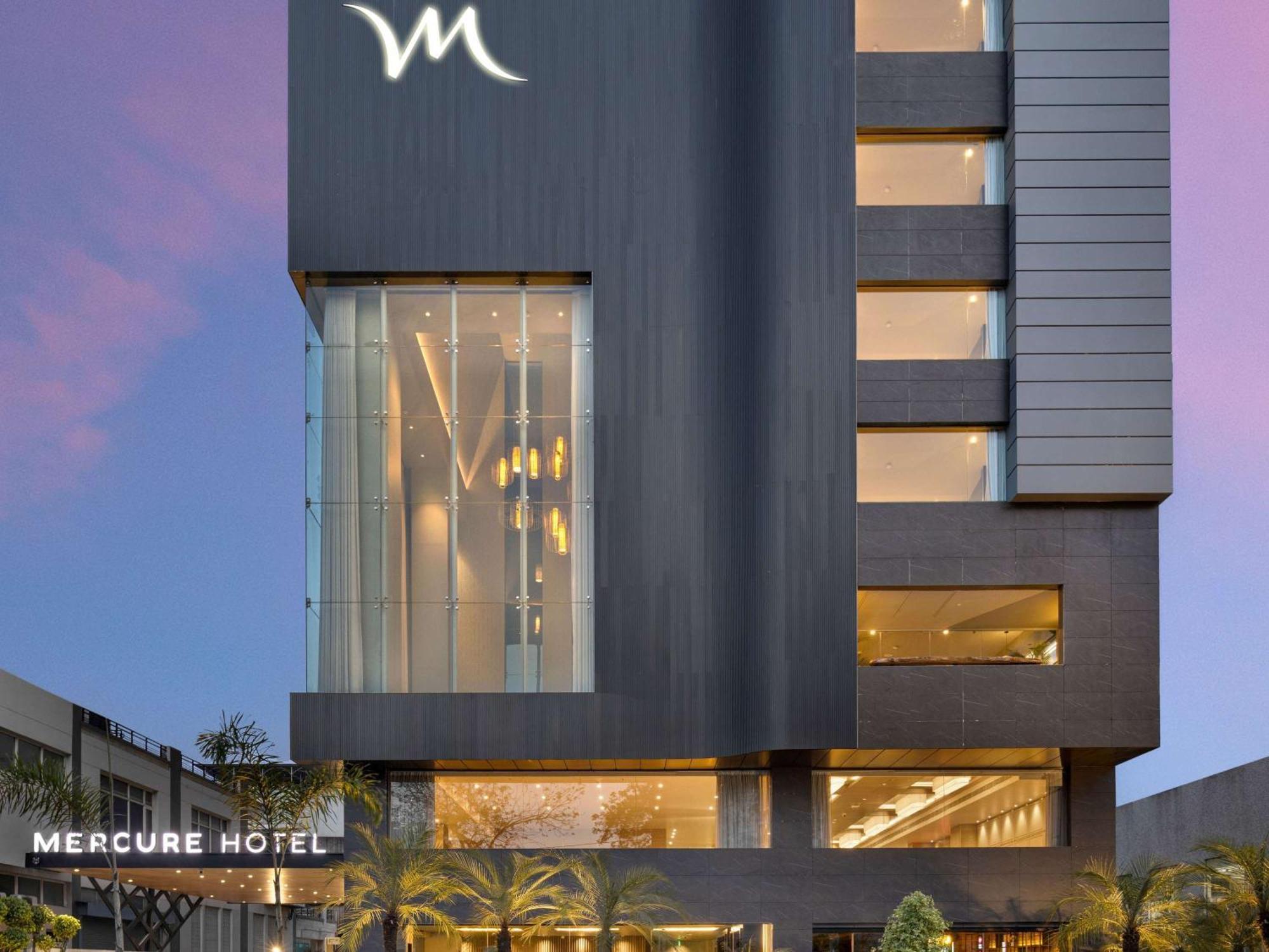 Mercure Chandigarh Tribune Chowk Zewnętrze zdjęcie